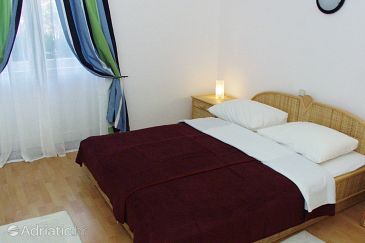 Rum S-2069-b - Rooms Uvala Pokrivenik (Hvar) - 2069