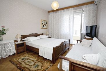 Szoba S-4841-c - Szobák és apartmanok Makarska (Makarska) - 4841