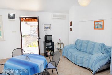 Studio flat AS-5200-a - Apartments Sutivan (Brač) - 5200