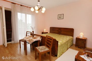 Rum S-5512-a - Rooms Šmrika (Kraljevica) - 5512