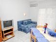 Dnevna soba - Apartma A-6331-b - Apartmaji Vodice (Vodice) - 6331