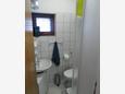 Badezimmer - Ferienwohnung A-860-e - Ferienwohnungen Biograd na Moru (Biograd) - 860