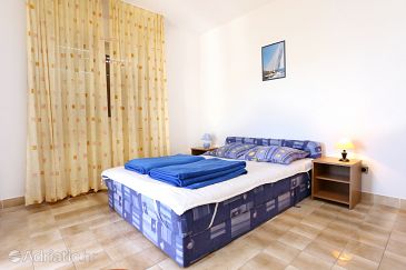 Room S-10335-f - Rooms Mavarštica (Čiovo) - 10335