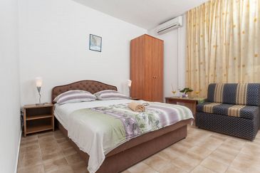 Room S-10335-h - Rooms Mavarštica (Čiovo) - 10335