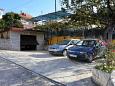Parking lot Trogir, Trogir, Parking lot 10342 - Apartments blizu mora with pebble beach.