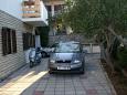 Parking lot - Apartments 1071 Parking lot Bušinci (Čiovo) - Accommodation 1071 - Apartments near sea with pebble beach.