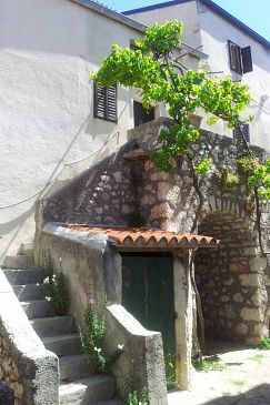Property - Vacation Rentals 11067 Property Martinšćica (Cres) - Accommodation 11067 - Vacation Rentals near sea with pebble beach.