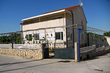 Property - Apartments 11291 Property Vodice (Vodice) - Accommodation 11291 - Apartments with pebble beach.