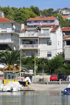Property - Apartments 11374 Property Okrug Gornji (Čiovo) - Accommodation 11374 - Apartments near sea with pebble beach.