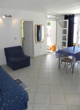 Living room Podgora, Living room u smještaju tipa apartment, dostupna klima, dopusteni kucni ljubimci i WIFI.