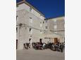 Courtyard Pag, Pag, Courtyard 11543 - Apartments blizu mora with pebble beach.