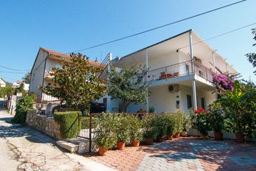 Property - Apartments 1160 Property Marina (Trogir) - Accommodation 1160 - Apartments near sea with pebble beach.