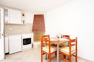 Dining room Zavalatica, Dining room u smještaju tipa studio-apartment, WIFI.