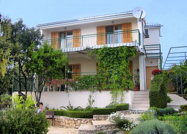 Property - Apartments 2044 Property Sevid (Trogir) - Accommodation 2044 - Apartments near sea.