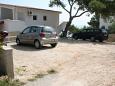 Parking lot - Apartments 2074 Parking lot Basina (Hvar) - Accommodation 2074 - Apartments near sea.