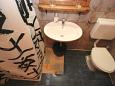 Bathroom Kukci, Bathroom u smještaju tipa room, dopusteni kucni ljubimci i WIFI.