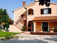 Parking lot - Apartments 2370 Parking lot Presika (Labin) - Accommodation 2370 - Apartments with pebble beach.
