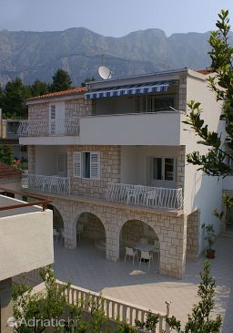 Property - Apartments 2666 Property Tučepi (Makarska) - Accommodation 2666 - Apartments near sea with pebble beach.