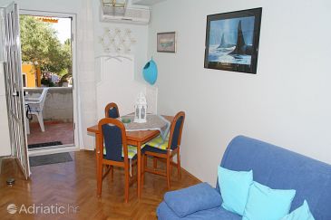 Dining room Promajna, Dining room u smještaju tipa apartment, dopusteni kucni ljubimci.
