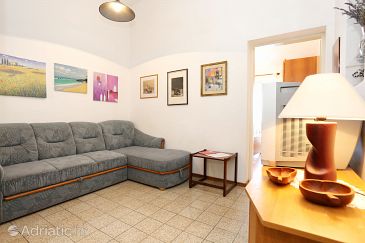 Living room Mimice, Living room u smještaju tipa apartment, dostupna klima, dopusteni kucni ljubimci i WIFI.