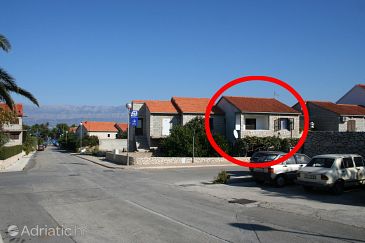 Property - Apartments 2896 Property Supetar (Brač) - Accommodation 2896 - Apartments with pebble beach.