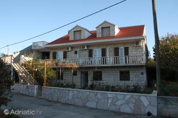 Property - Apartments 2922 Property Povlja (Brač) - Accommodation 2922 - Apartments with pebble beach.