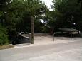Parking lot - Apartments 2939 Parking lot Puntinak (Brač) - Accommodation 2939 - Apartments near sea with pebble beach.