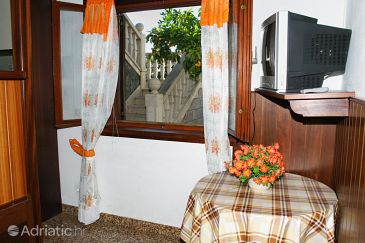 Dining room Sumartin, Dining room u smještaju tipa studio-apartment, dopusteni kucni ljubimci i WIFI.