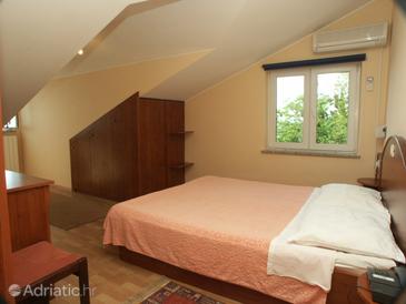 Bedroom Lovran, Bedroom u smještaju tipa room.