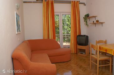 Living room Podaca, Living room u smještaju tipa apartment, dostupna klima, dopusteni kucni ljubimci i WIFI.