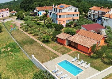 Property - Apartments and Rooms 3046 Property Babići (Umag) - Accommodation 3046 - Apartments and Rooms in Croatia.
