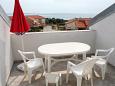 Terrace Gajac, Terrace u smještaju tipa room, s pogledom na more i WIFI.