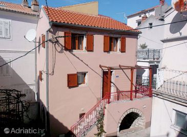 Property - Vacation Rentals 3217 Property Omišalj (Krk) - Accommodation 3217 - Vacation Rentals with sandy beach.