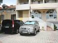 Parking lot - Apartments 3222 Parking lot Tisno (Murter) - Accommodation 3222 - Apartments near sea with pebble beach.