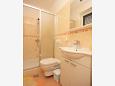 Bathroom 2 Bathroom 2 - House K-3242 - Vacation Rentals Milna (Brač) - 3242