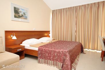 Bedroom Rtina - Miletići, Bedroom u smještaju tipa room, WIFI.
