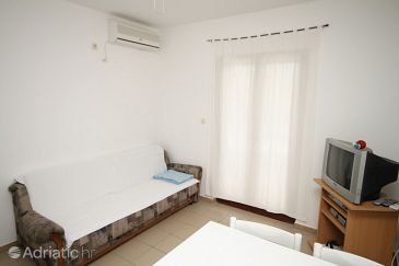 Apartment A-3288-a - Apartments Petrčane (Zadar) - 3288