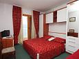 Bedroom Bedroom - Room S-3305-k - Rooms Metajna (Pag) - 3305