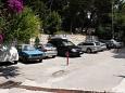 Parking lot - Rooms 3329 Parking lot Drašnice (Makarska) - Accommodation 3329 - Rooms near sea with pebble beach.