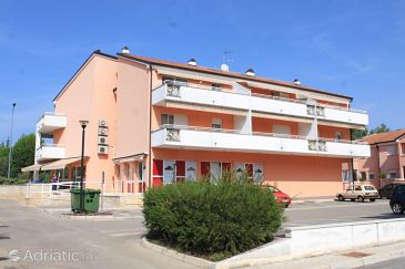 Property - Apartments 3367 Property Umag (Umag) - Accommodation 3367 - Apartments with sandy beach.