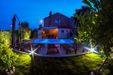 Property - Vacation Rentals 3488 Property Punta križa (Cres) - Accommodation 3488 - Vacation Rentals with rocky beach.