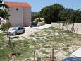 Parking lot - Apartments 4089 Parking lot Caska (Pag) - Accommodation 4089 - Apartments with pebble beach.