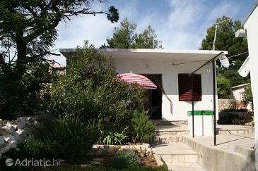 Property - Apartments 4111 Property Košljun (Pag) - Accommodation 4111 - Apartments near sea with pebble beach.