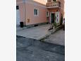 Parking lot - Apartments 4214 Parking lot Vodice (Vodice) - Accommodation 4214 - Apartments with pebble beach.