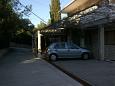 Parking lot Slatine, Čiovo, Parking lot 4294 - Apartments blizu mora with pebble beach.