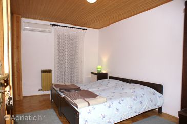 Living room 1 Sveti Filip i Jakov, Living room 1 u smještaju tipa studio-apartment, dostupna klima i WIFI.
