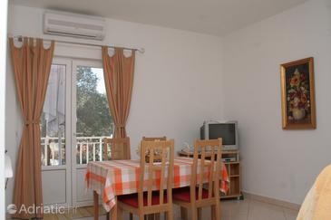 Dining room Korčula, Dining room u smještaju tipa apartment.