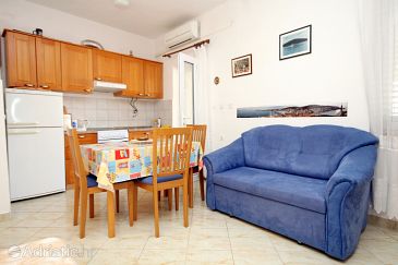 Dining room Korčula, Dining room u smještaju tipa studio-apartment, dopusteni kucni ljubimci i WIFI.