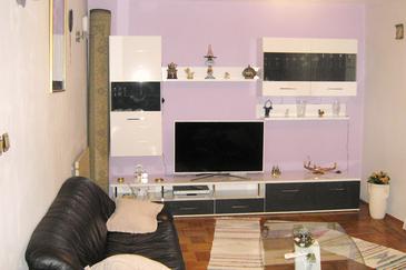 Living room Brna, Living room u smještaju tipa apartment, dopusteni kucni ljubimci i WIFI.
