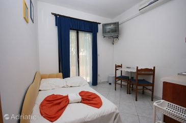 Apartment A-4646-f - Apartments Arbanija (Čiovo) - 4646